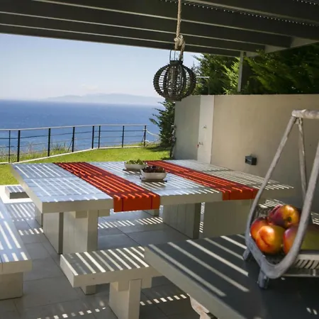 ヴィラ Christina By Vintage Travel *